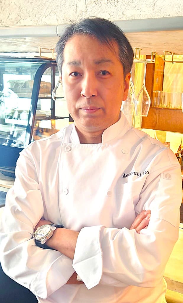 オーナーシェフ 伊藤 祐将